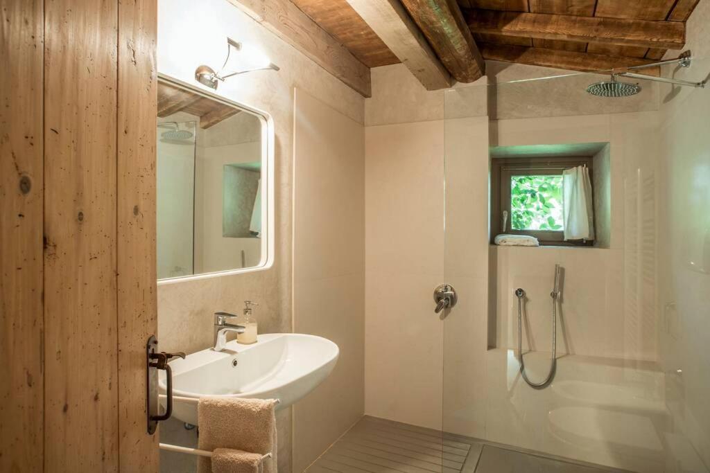 Betta - Newly Renovated Lake-View Terrace Apartment, Peaceful And Silent Surroundings Toscolano Maderno Exterior photo